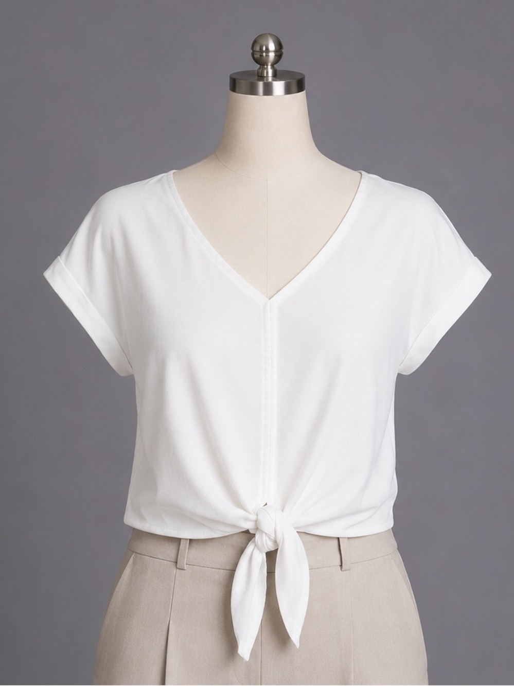 Olive & Oak White Tie-Front V-Neck Blouse, Size XS